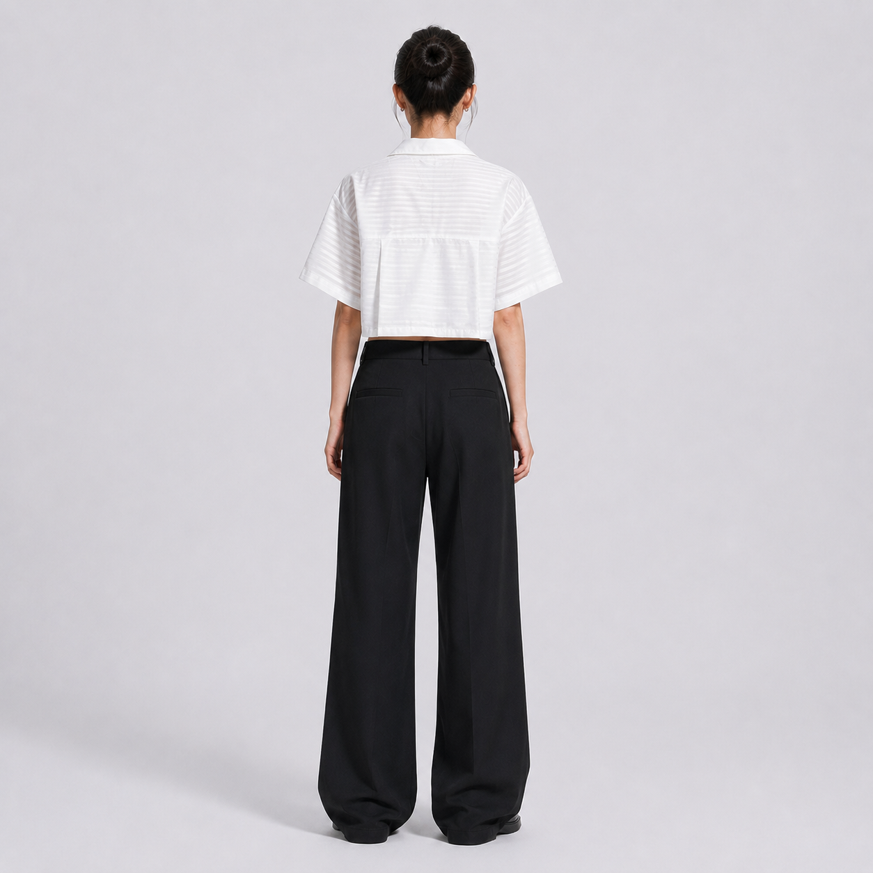 Afterbase Ekru Yatay Çizgili Crop Gömlek modelsiz ön ve arka görünüm