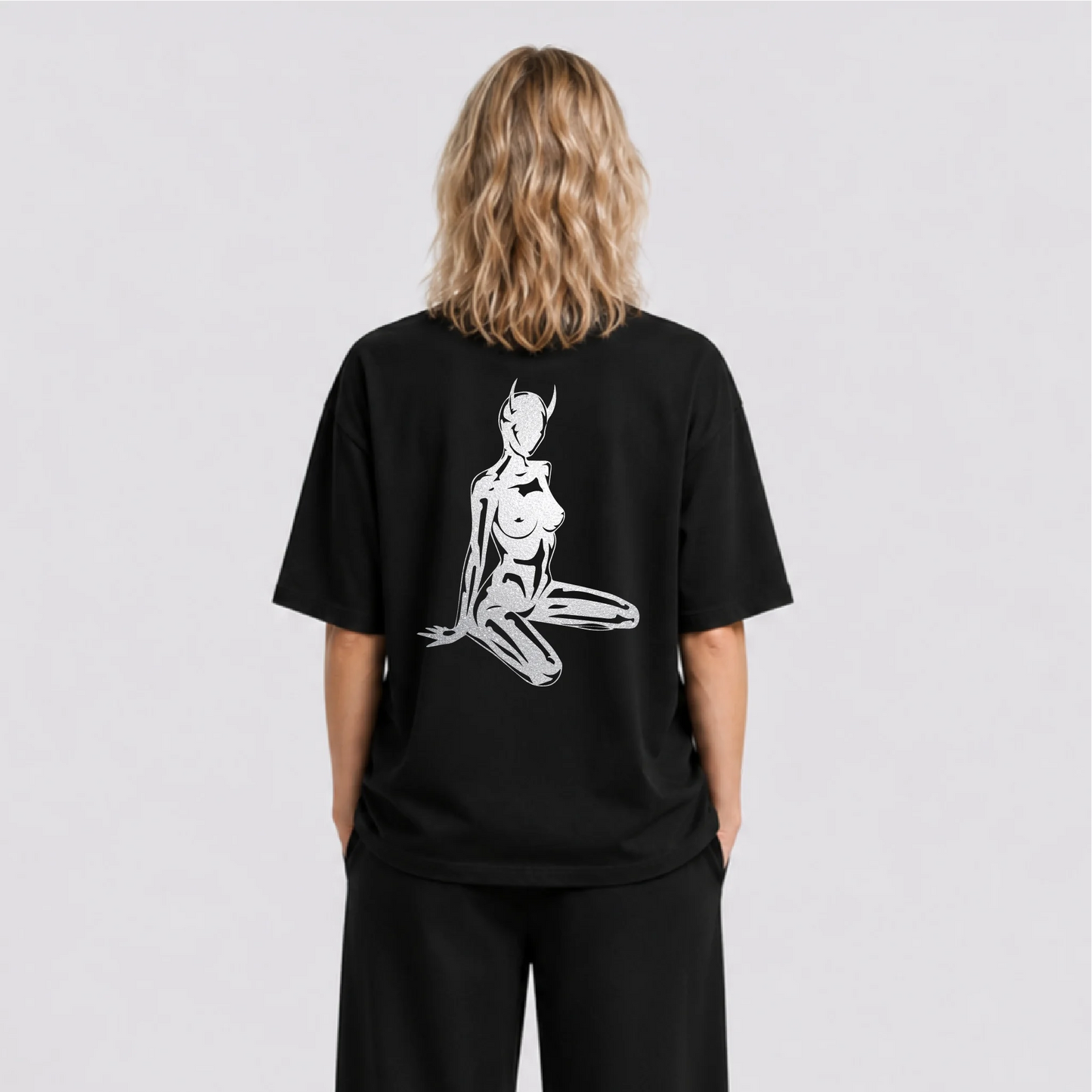 Devil Girl Reflektörlü Oversize Unisex Tişört