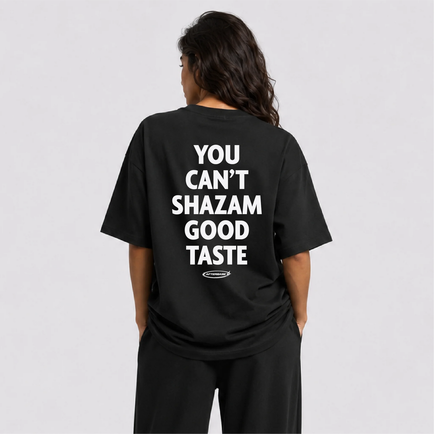 Afterbase You Can't Shazam Good Taste oversize tişört - kadın model